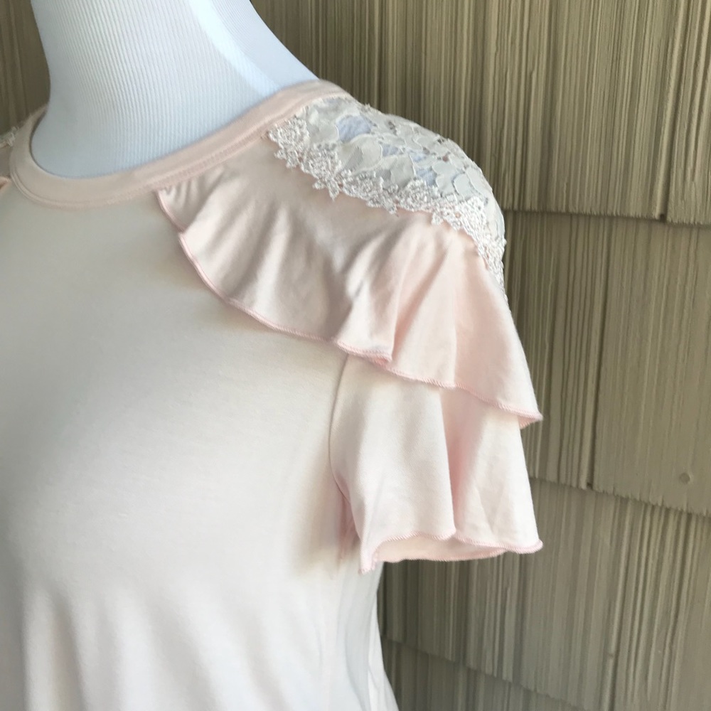 NWT POL blush pink lace-trimmed tee. - Picture 2 of 3
